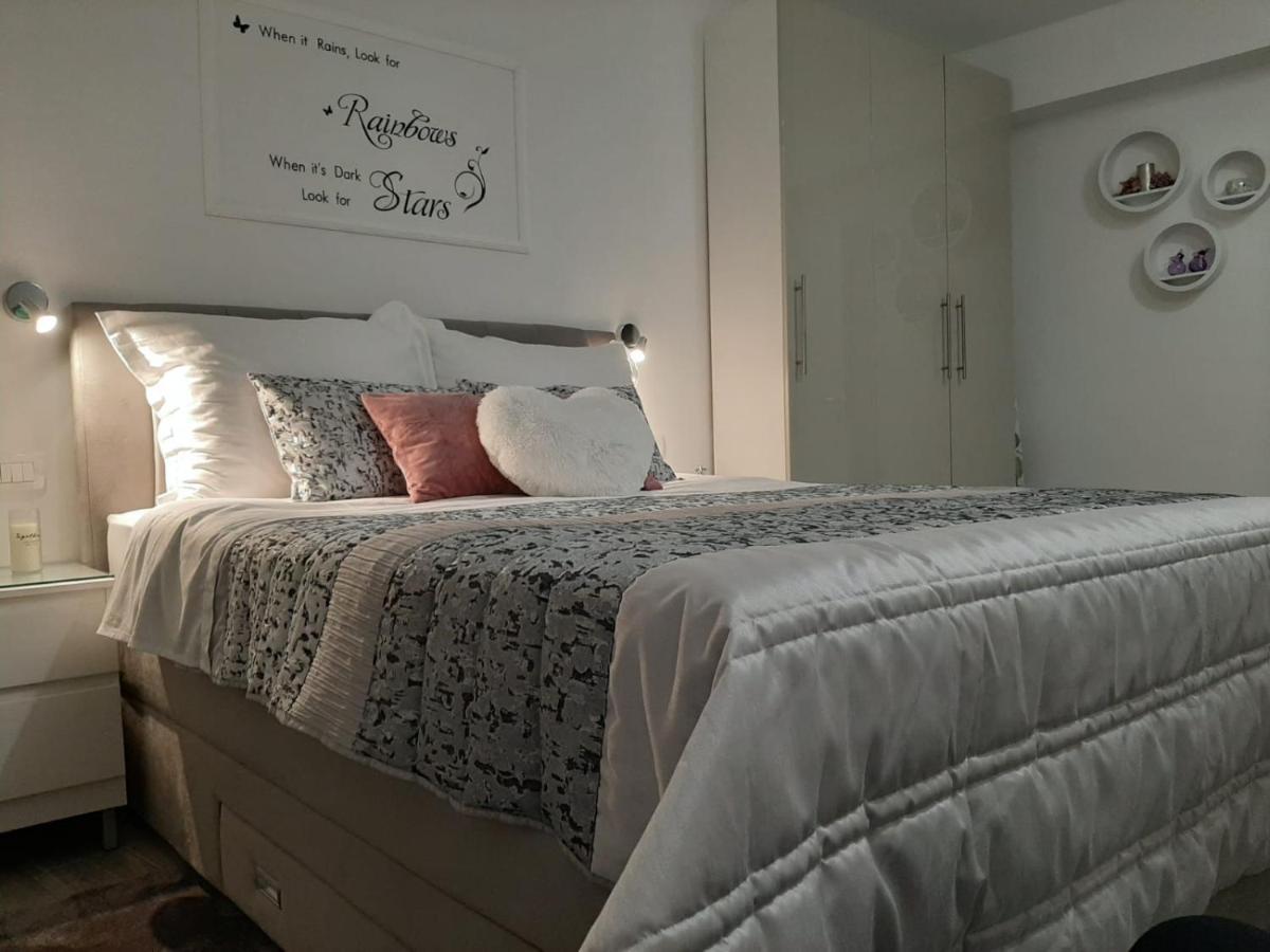 Apartments Bruno Спліт Екстер'єр фото