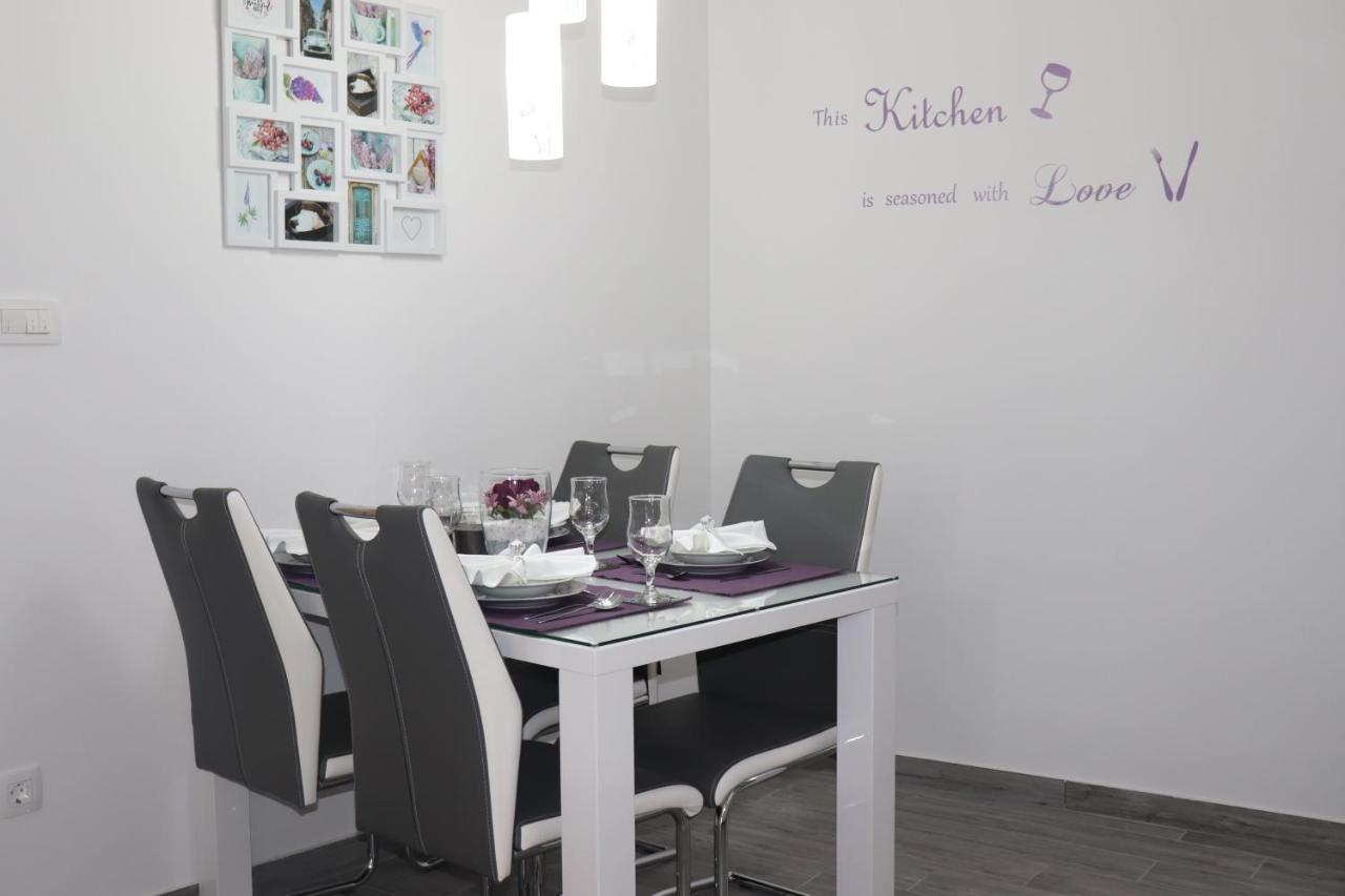 Apartments Bruno Спліт Екстер'єр фото