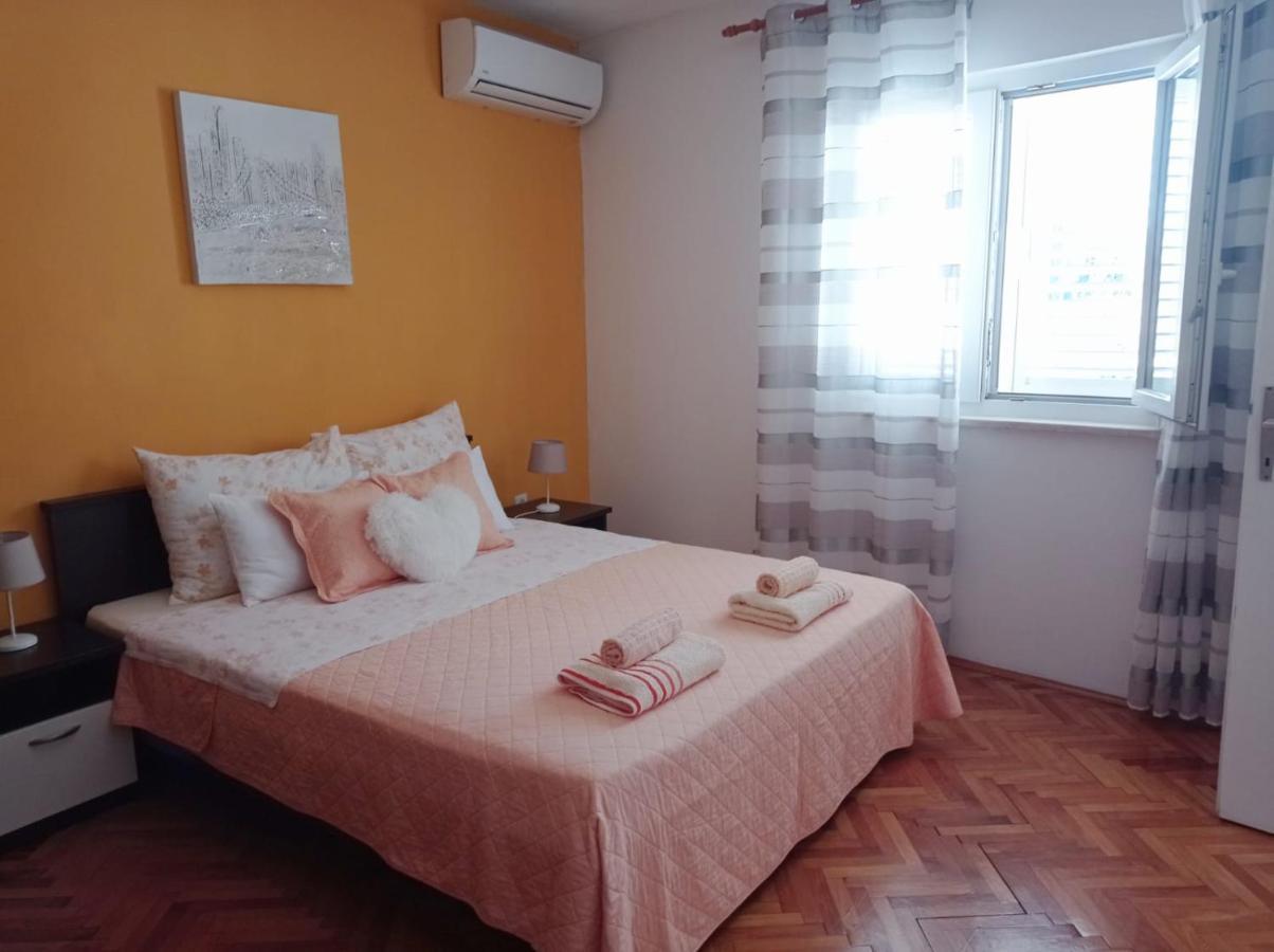 Apartments Bruno Спліт Екстер'єр фото