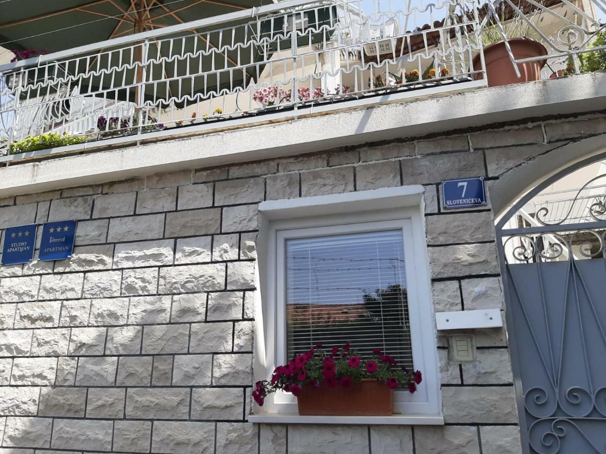 Apartments Bruno Спліт Екстер'єр фото