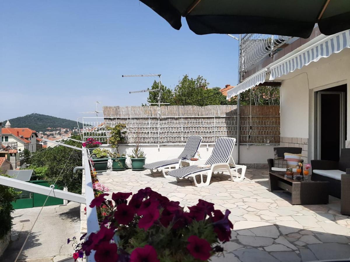 Apartments Bruno Спліт Екстер'єр фото
